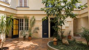 Joli studio, rue calme, prêt de Notre Dame de Paris