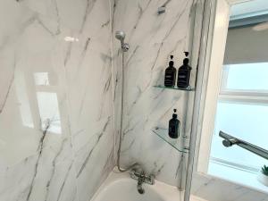 Contractor Friendly 3 Bed Townhouse