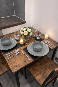 City Centre 1 Bed Apartment By City Luxury Apartments Short lets Leicester With Flexible terms