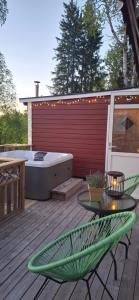 Lila Stuga -private jacuzzi &sauna,High Coast