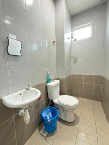 Deandra Homestay- WiFi-Aircond-Dryer