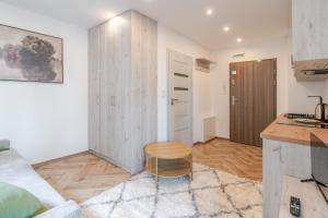 Gliwice Royal Studio 65 by BookingHost
