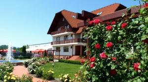 GARDEN Club - Hotel - FREE Private Parking