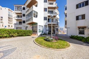 Stylish Quarteira Apartment, Algarve