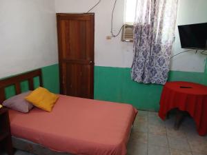 Hotel y Restaurante La Canoa