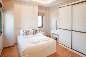 Pattaya Single Unit, Pattayas Largest Villa Community