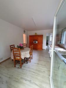 AUPS 43 m2 apartment Ground floor of villa