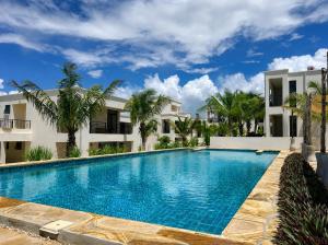 Alara Escapes Beachfront 3BR Apartment