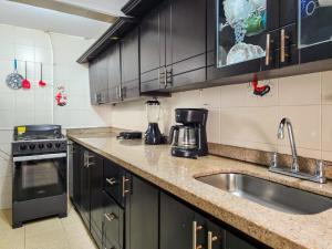 Apartamento Familiar Privado 101 Con Baño Cocina Tv Wifi Sala