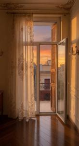 Athens Prime Room No3