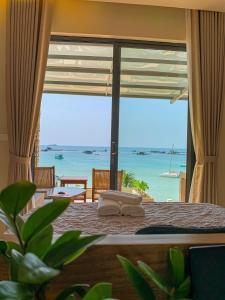 Chill Beach House