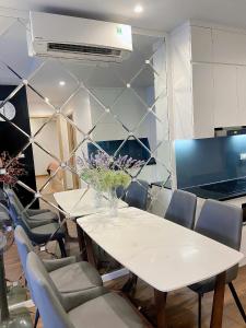 Marina Bay Chuỗi Homestay 1,2,3,5 phòng