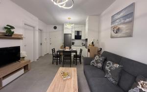GOLDEN SUNSET BEACH apartments GOLEM