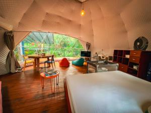 Bitzu Dome-Bijagua Riverside Glamping