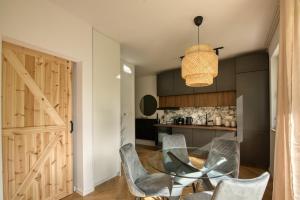 Łebska Osada by Q4 Apartments - basen, parking