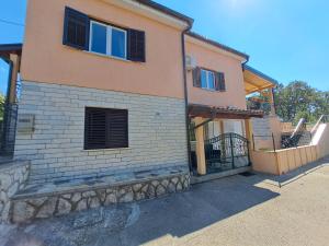 Villa Tijana mit Pool und Meerblick