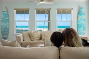 Beachfront Paradise|Surfboards|Golf Cart for rent