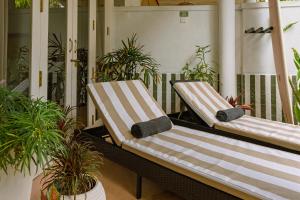 Gorgeous 3 Bed Villa, Private Pool, 250m To Beach