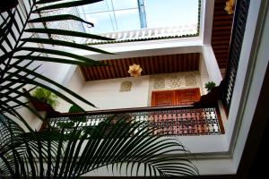 Riad Azula