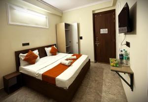 Hans Residency