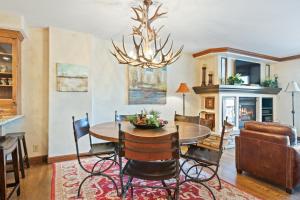 Borders Lodge L308 2BD Beaver Creek Ski-In, Ski-Out Condo