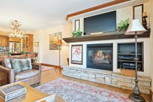 Borders Lodge L308 2BD Beaver Creek Ski-In, Ski-Out Condo