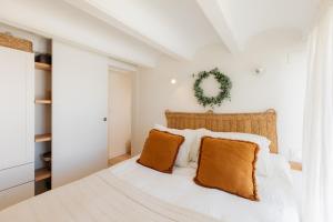 First Line with Pool, Ideal for Families