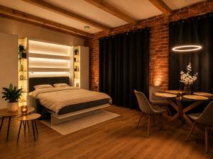 Apartament przy Warcie