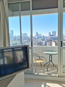 Downtown BA, Walk to Obelisco & Theatre District