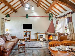 2 Bed in Conwy oc-95905
