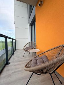 New Apartment with Private Parking , 10 Min Drive to Beach & Self Check-in