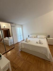 Apartments Vera Brela,Free private parking,sea view