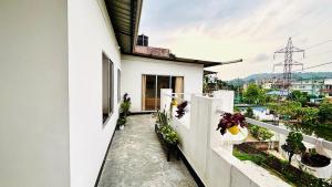 2BHK spacious terrace home KMOYI A Boutique stay