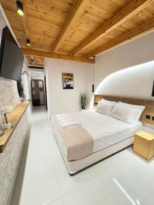 44 suites Lygia