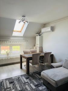 Vlad Home 22 - apartament cu balcon și parcare privată