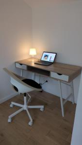Le 19 Annexe near Paris and Disney