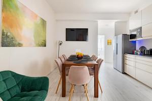 VentoBudapest with 1 optional PARKING, 4rooms & 4bathrooms
