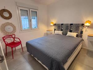 CASA TORRE Y MAR with 2 bedrooms pool barbecue patio & sun terrace