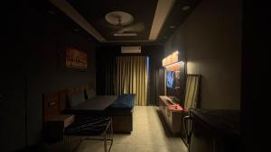 Urban Excape 10 hours a daY