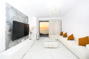 Arbor Luxury Sea View Apartment Vlore