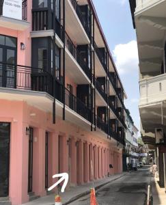 Modern Stay in Casco Antiguo