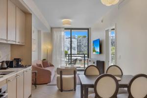 Stylish Wynwood Escape - RoofPool