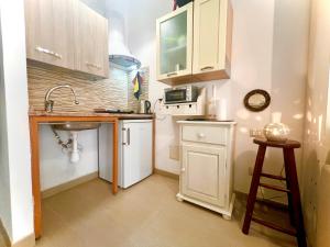 Loft in Pietra nel Cuore di Cagliari - WiFi & AC