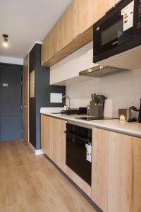 Chic Studio Retreat in Las Condes for 2