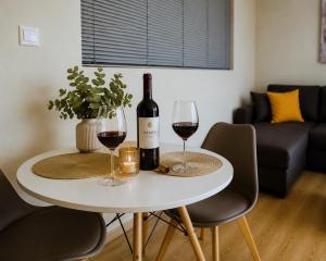Thelma Apartment - Central & Cozy in Mytilene