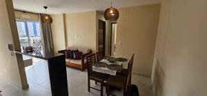 Apartamento - 3 quadras da praia - Canto do Forte - PG