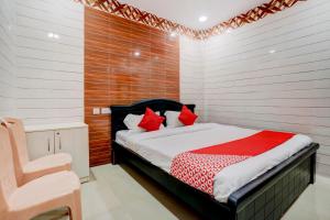 Hotel O Aroma Classic Near Nampally Main Railway station