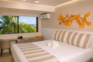 Cobertura com Piscina Privativa | Pé na Areia | Vista Mar | Barra Bali | Destino BSM 417