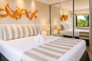 Cobertura com Piscina Privativa | Pé na Areia | Vista Mar | Barra Bali | Destino BSM 417