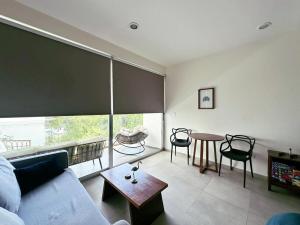 Solea Apartment Very Close to the 5th Av and Beach